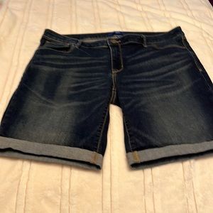 Apt. 9 Jean Bermuda Shorts.